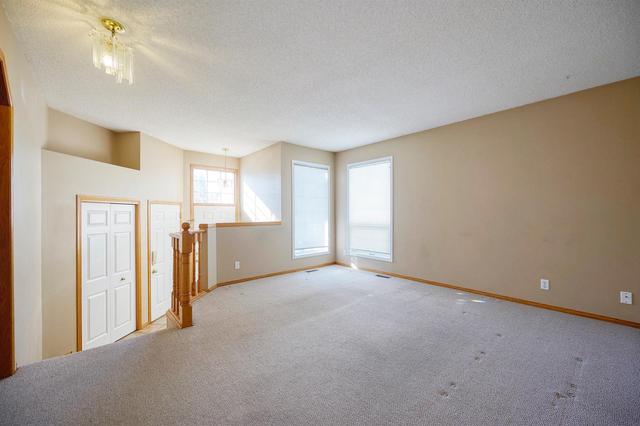 319 Douglas Glen Boulevard Se, House detached with 4 bedrooms, 2 bathrooms and 2 parking in Calgary AB | Image 7