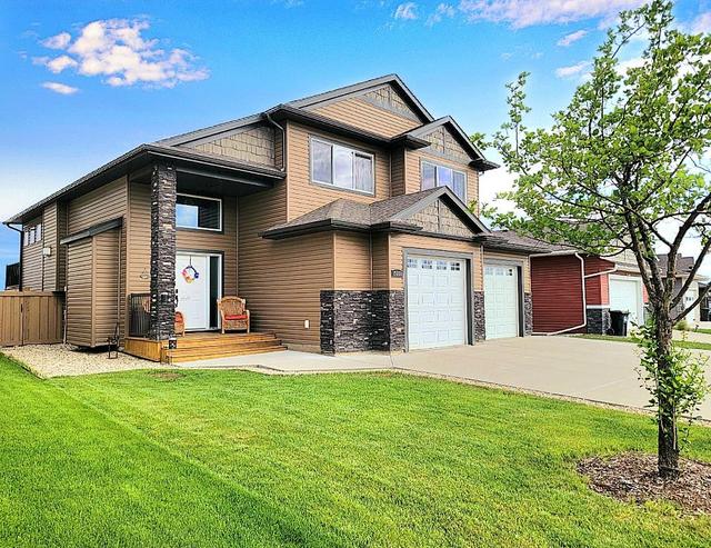 15018 104a Street, House detached with 5 bedrooms, 3 bathrooms and 5 parking in Grande Prairie County No. 1 AB | Image 1