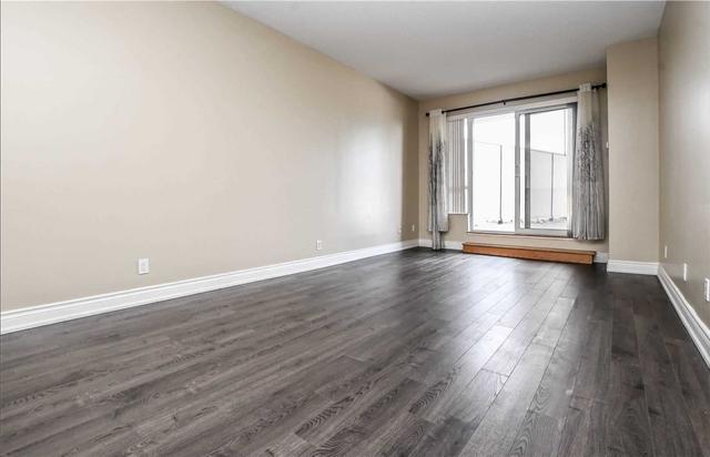 216 - 25 Kingsbridge Garden Circ, Condo with 2 bedrooms, 2 bathrooms and 1 parking in Mississauga ON | Image 2