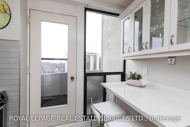 ph 40 - 300 Mill Rd, Condo with 3 bedrooms, 2 bathrooms and 2 parking in Toronto ON | Image 7