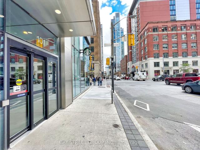 4009 - 101 Peter St, Condo with 2 bedrooms, 2 bathrooms and 1 parking in Toronto ON | Image 35