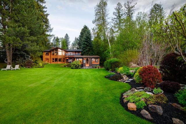 102 Sandner Rd, House detached with 6 bedrooms, 5 bathrooms and 7 parking in Kootenay Boundary C BC | Image 18