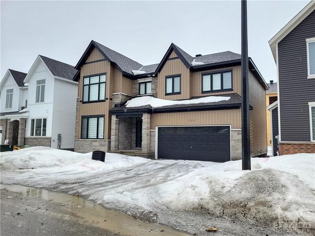 144 Rugosa Street, House detached with 4 bedrooms, 4 bathrooms and 4 parking in Ottawa ON | Image 3