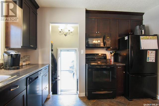 55 Logan Crescent W, House detached with 4 bedrooms, 2 bathrooms and null parking in Yorkton SK | Image 11