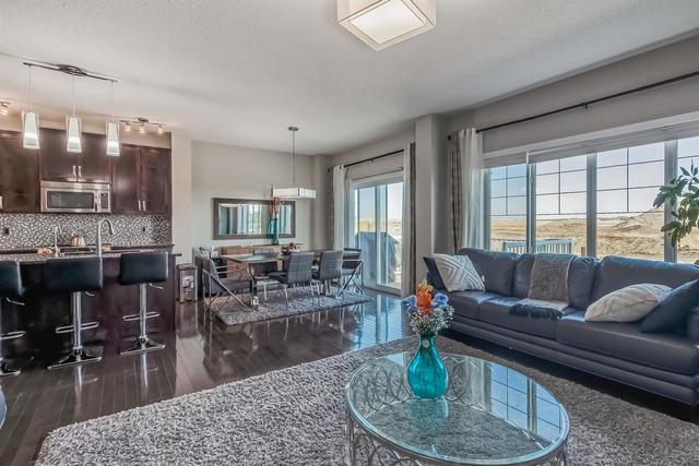 232 Evansborough Way Nw, House detached with 4 bedrooms, 3 bathrooms and 2 parking in Calgary AB | Image 6