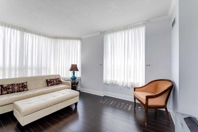 809 - 610 Bullock Dr, Condo with 2 bedrooms, 2 bathrooms and 2 parking in Markham ON | Image 15