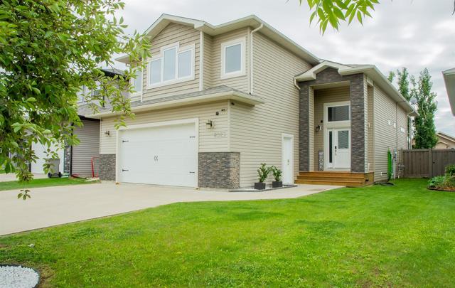 8529 70 Avenue, House detached with 4 bedrooms, 3 bathrooms and 4 parking in Grande Prairie AB | Image 41