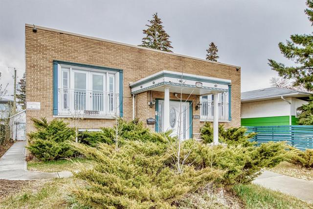 2820 Morley Trail Nw, House other with 7 bedrooms, 5 bathrooms and 5 parking in Calgary AB | Image 2
