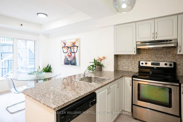 109 - 167 Bleecker St, Townhouse with 2 bedrooms, 2 bathrooms and 1 parking in Toronto ON | Image 13