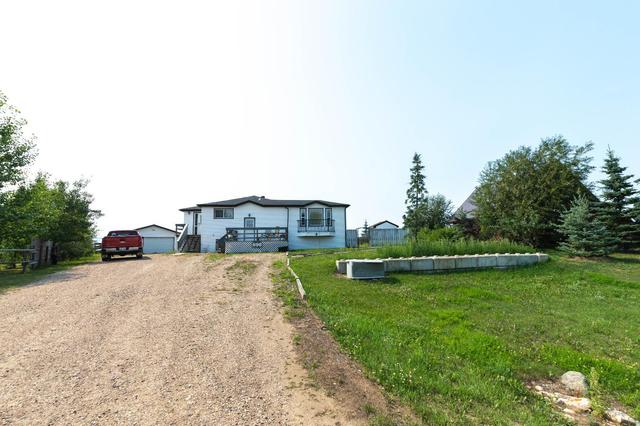 606 Peacock Close, House detached with 3 bedrooms, 1 bathrooms and 8 parking in Camrose County AB | Image 39