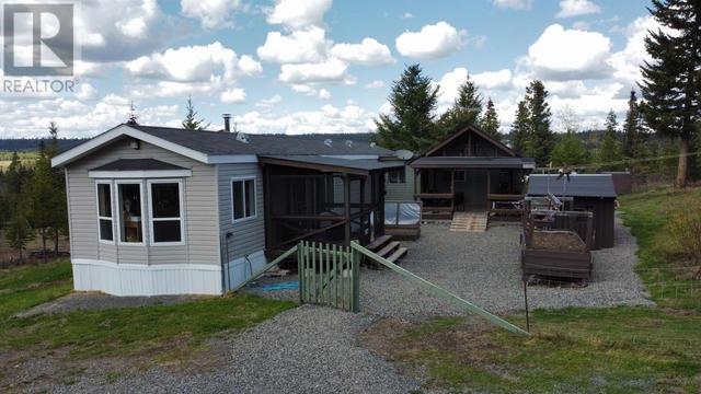 6677 Little Green Lake Road, House other with 3 bedrooms, 1 bathrooms and null parking in Cariboo L BC | Image 2
