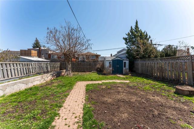 674 Tate Ave, House detached with 2 bedrooms, 2 bathrooms and 3 parking in Hamilton ON | Image 22