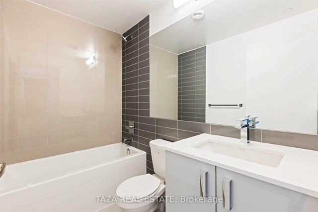 3205 - 30 Gibbs Rd, Condo with 2 bedrooms, 2 bathrooms and 1 parking in Toronto ON | Image 13