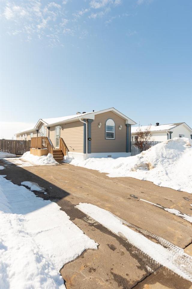 231 Belgian Green, House detached with 3 bedrooms, 2 bathrooms and 4 parking in Wood Buffalo AB | Image 36