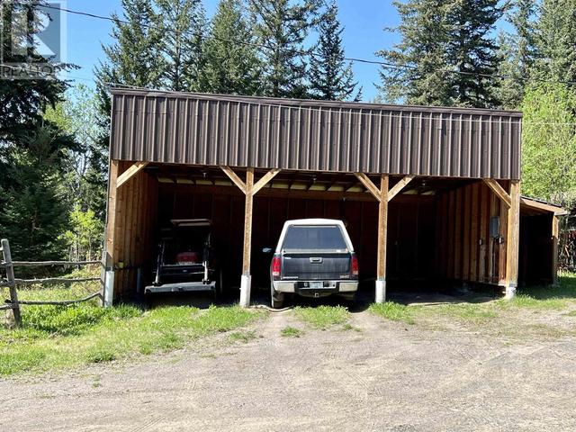 6239 N Horse Lake Road, House detached with 2 bedrooms, 2 bathrooms and null parking in Cariboo L BC | Image 31