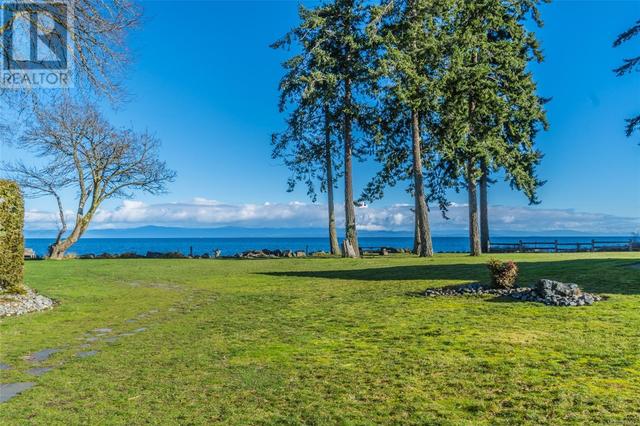 61 - 5251 Island Hwy W, House detached with 3 bedrooms, 2 bathrooms and 2 parking in Nanaimo H BC | Image 5
