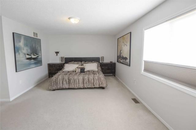 136 Pebblecreek Dr, House detached with 3 bedrooms, 3 bathrooms and 6 parking in Kitchener ON | Image 14