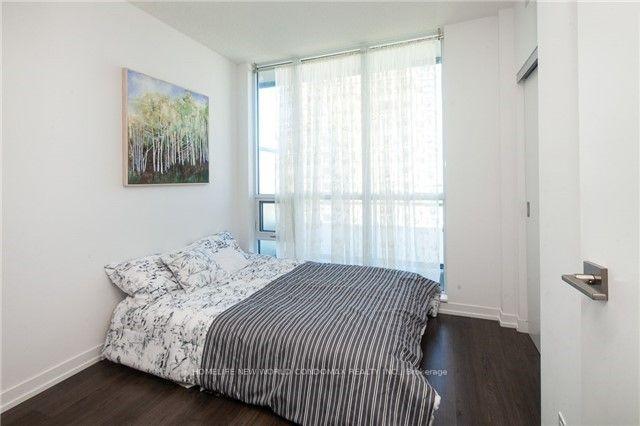 719 - 98 Lillian St, Condo with 2 bedrooms, 2 bathrooms and 1 parking in Toronto ON | Image 15