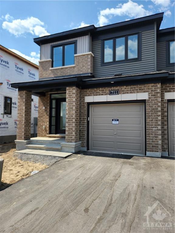 711 Doneraile Walk, Townhouse with 3 bedrooms, 4 bathrooms and 2 parking in Ottawa ON | Image 2