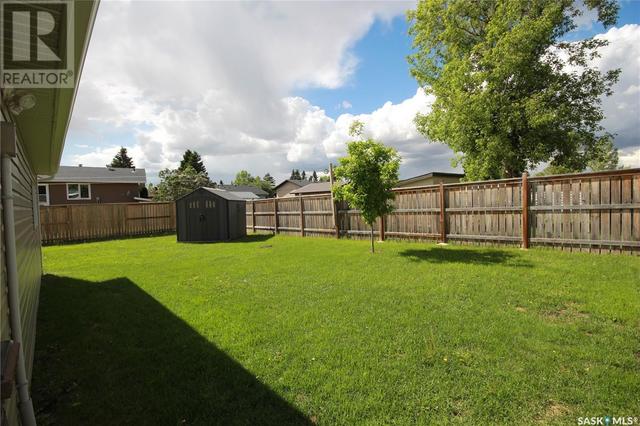 1731 St. Laurent Drive, House detached with 3 bedrooms, 1 bathrooms and null parking in North Battleford CY SK | Image 6