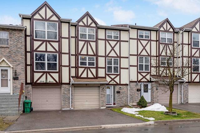 68 Morley Cres E, Townhouse with 3 bedrooms, 2 bathrooms and 2 parking in Brampton ON | Image 12