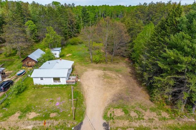 2404 Simpson Pit Road, House detached with 2 bedrooms, 1 bathrooms and 6 parking in Killaloe, Hagarty and Richards ON | Image 1