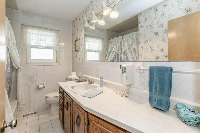 81 West 25th Street, House detached with 2 bedrooms, 1 bathrooms and 2 parking in Hamilton ON | Image 20