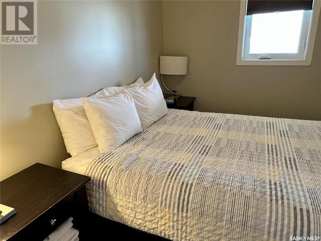 27 - 1250 Aaro Avenue, Condo with 1 bedrooms, 1 bathrooms and null parking in Elbow SK | Image 3