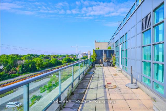 527 - 380 Macpherson Ave, Condo with 2 bedrooms, 2 bathrooms and 1 parking in Toronto ON | Image 24