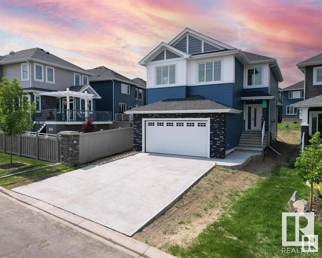 3677 Hummingbird Wy Nw, House detached with 3 bedrooms, 2 bathrooms and 4 parking in Edmonton AB | Image 1