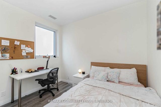 1302 - 104 Garment St, Condo with 2 bedrooms, 1 bathrooms and 0 parking in Kitchener ON | Image 6