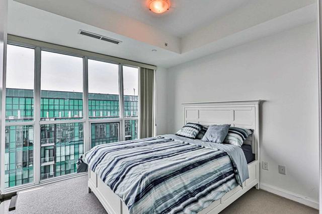 9 Bogert Ave, Condo with 1 bedrooms, 1 bathrooms and 0 parking in Toronto ON | Image 6