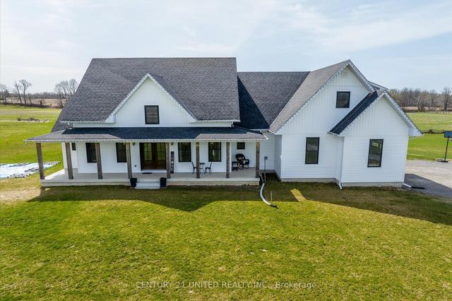 613 County Rd 8, House detached with 4 bedrooms, 4 bathrooms and 12 parking in Douro Dummer ON | Image 12