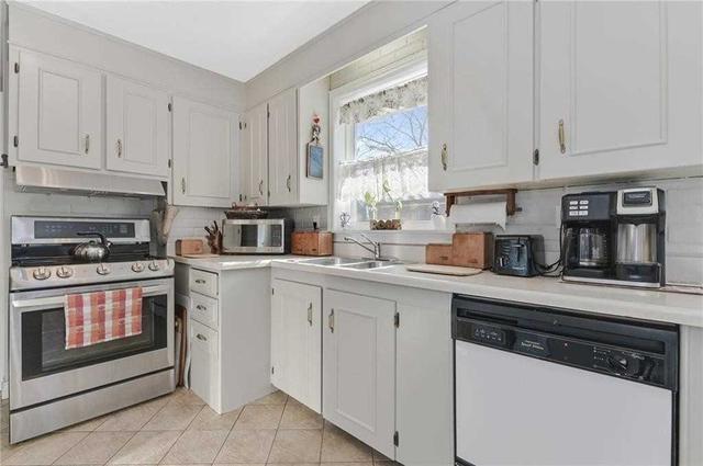 675 Ashley Ave, House detached with 3 bedrooms, 2 bathrooms and 3 parking in Burlington ON | Image 29