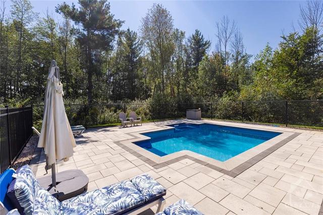 1530 Monaghan Lane, House detached with 5 bedrooms, 5 bathrooms and 6 parking in Ottawa ON | Image 25
