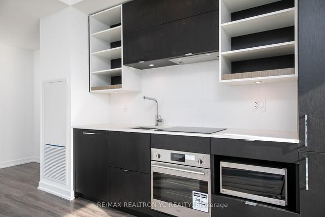 1915 - 20 Edward St, Condo with 2 bedrooms, 2 bathrooms and 0 parking in Toronto ON | Image 27