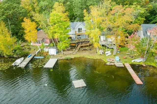 1053 Sanderson Rd, House detached with 3 bedrooms, 2 bathrooms and 4 parking in Gravenhurst ON | Image 1