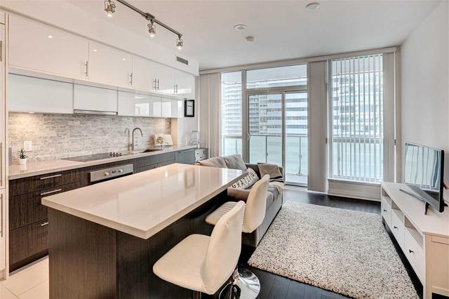 2201 - 8 Mercer St, Condo with 1 bedrooms, 1 bathrooms and 0 parking in Toronto ON | Image 18