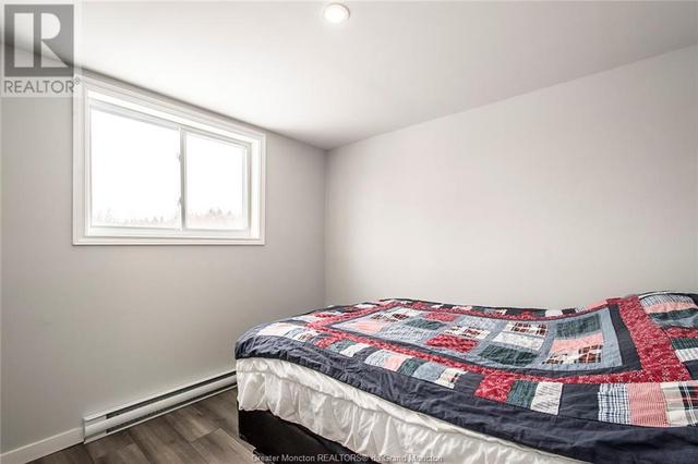110 Pointe Du Chene Rd, House detached with 2 bedrooms, 1 bathrooms and null parking in Shediac P NB | Image 12