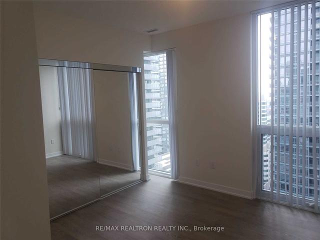 2307 - 99 John St, Condo with 2 bedrooms, 2 bathrooms and 1 parking in Toronto ON | Image 11