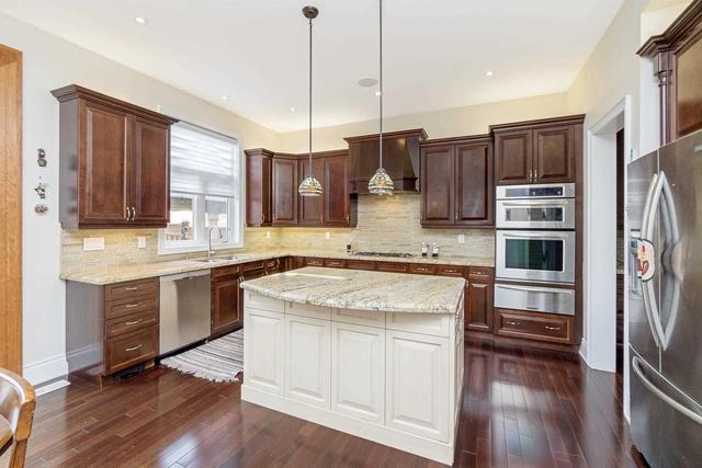 2374 Robmar Dr, House detached with 5 bedrooms, 5 bathrooms and 6 parking in Oakville ON | Image 38