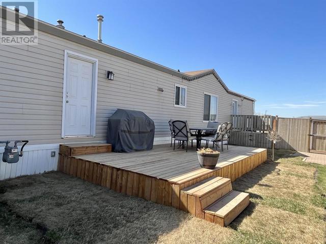 10463 103 Street, House other with 3 bedrooms, 2 bathrooms and null parking in Taylor BC | Image 28