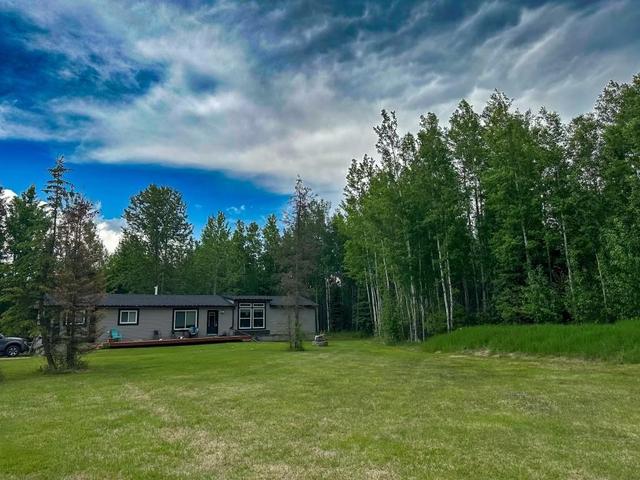 131056 Township Road 590, House detached with 4 bedrooms, 2 bathrooms and null parking in Woodlands County AB | Image 26