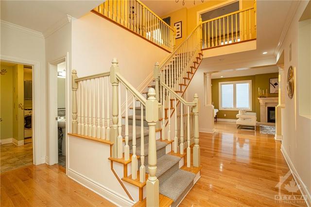 103 Dragon Park Drive, House detached with 4 bedrooms, 5 bathrooms and 6 parking in Ottawa ON | Image 6