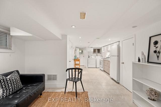 30 Dewhurst Blvd, House semidetached with 3 bedrooms, 2 bathrooms and 1 parking in Toronto ON | Image 10