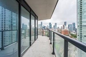 1909 - 159 Wellesley St E, Condo with 2 bedrooms, 1 bathrooms and 0 parking in Toronto ON | Image 11