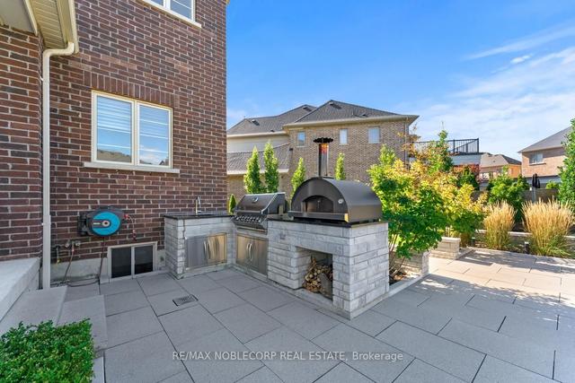 65 Torgan Tr, House detached with 4 bedrooms, 4 bathrooms and 7 parking in Vaughan ON | Image 6