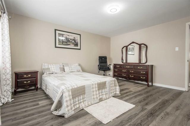 235 Saginaw Pkwy, Townhouse with 3 bedrooms, 2 bathrooms and 1 parking in Cambridge ON | Image 18
