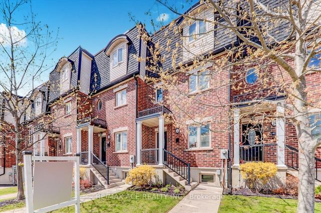 22 Coventry St, House attached with 3 bedrooms, 3 bathrooms and 1 parking in Toronto ON | Image 23