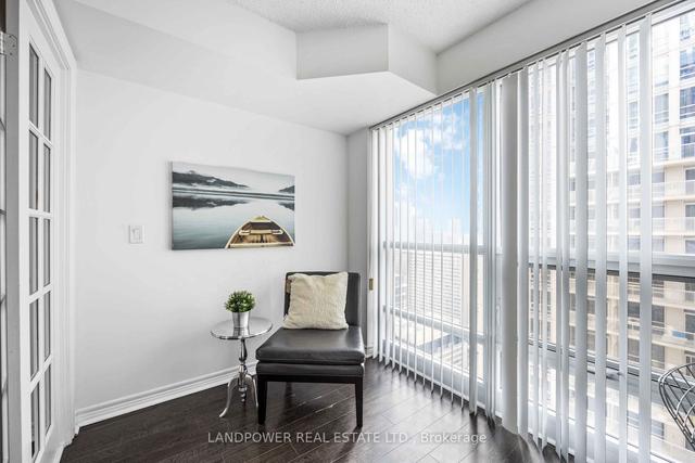 2907 - 763 Bay St, Condo with 0 bedrooms, 1 bathrooms and 0 parking in Toronto ON | Image 3